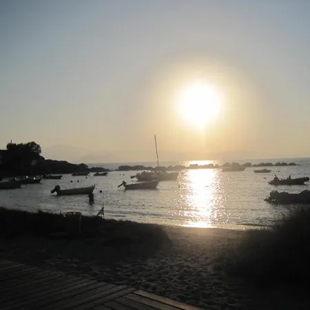 Filoxenia Home-seaside 2nd Floor Seaview ,dream On Naxos Apartamento