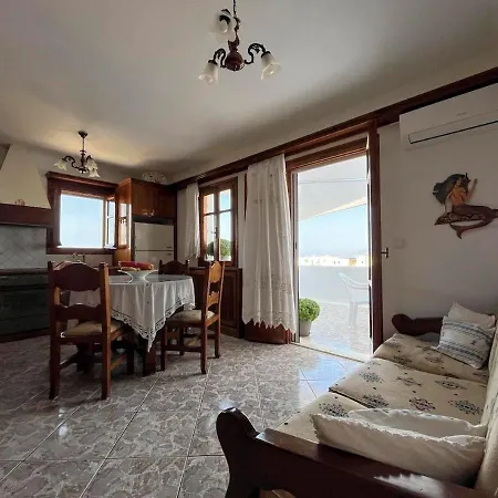 Filoxenia Home-seaside 2nd Floor Seaview ,dream On Naxos Agia Anna (Naxos)